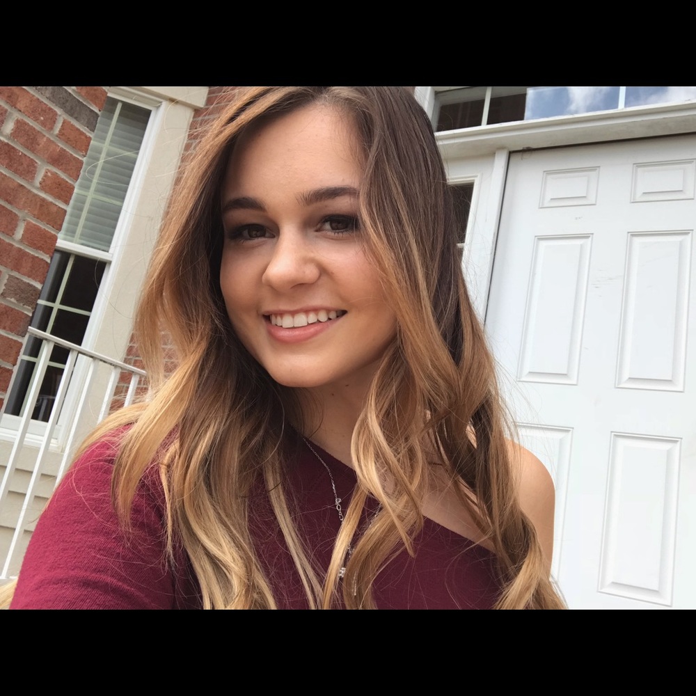 Meet your Posher, Julia
